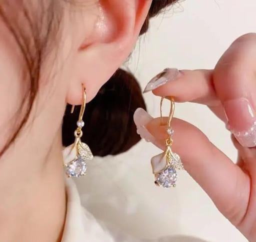 Nooriya Earrings