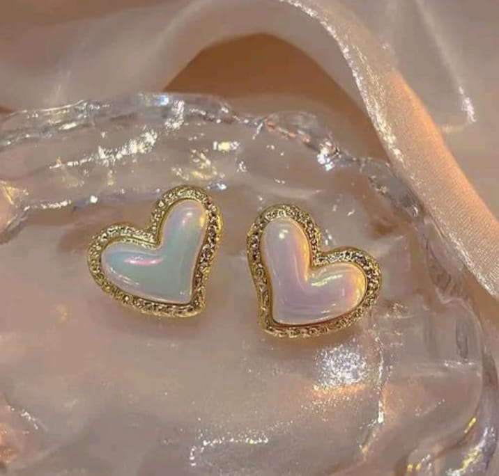 KRELIN Heart-Shaped Earrings