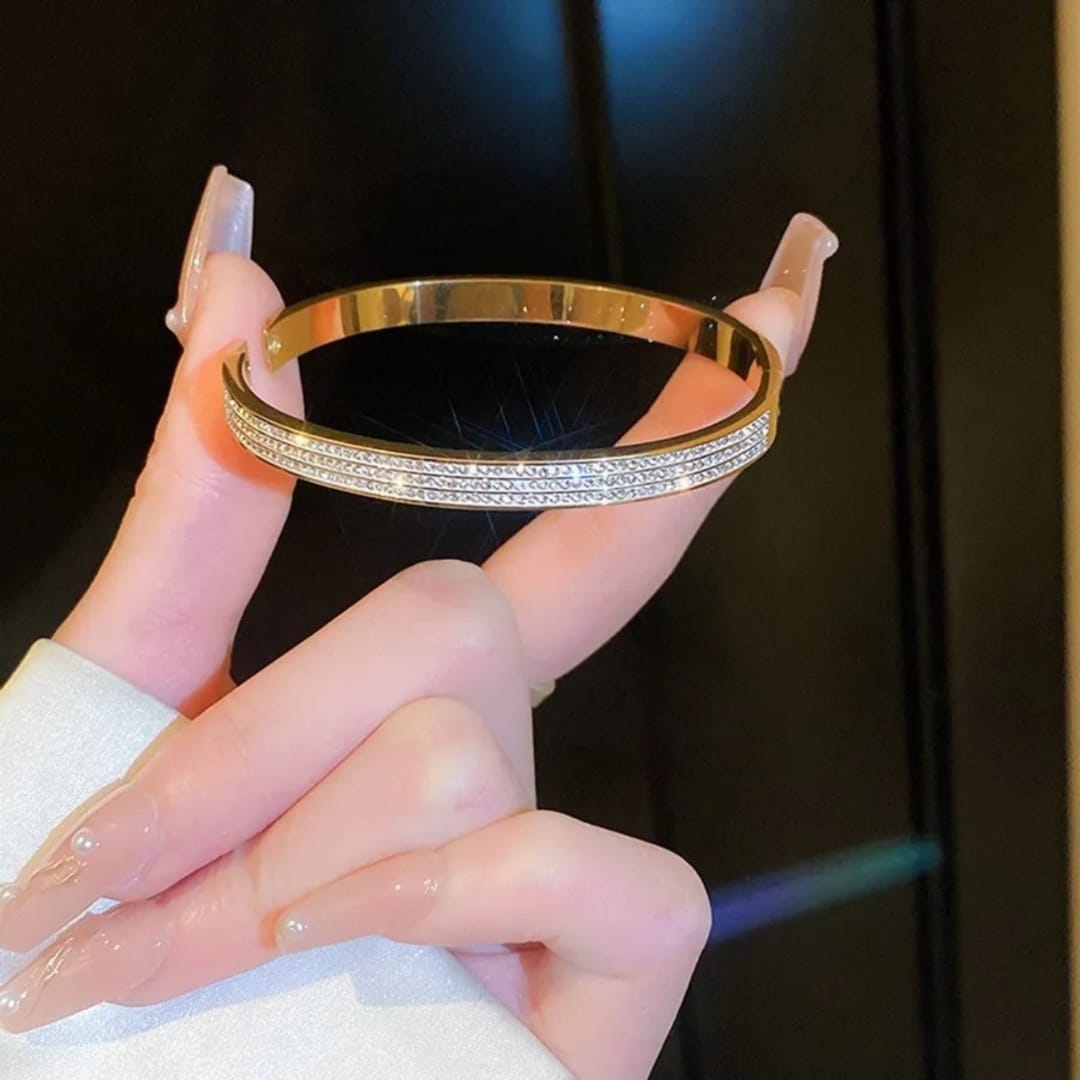 Stylish and Unique Designs for cuff bracelet kada