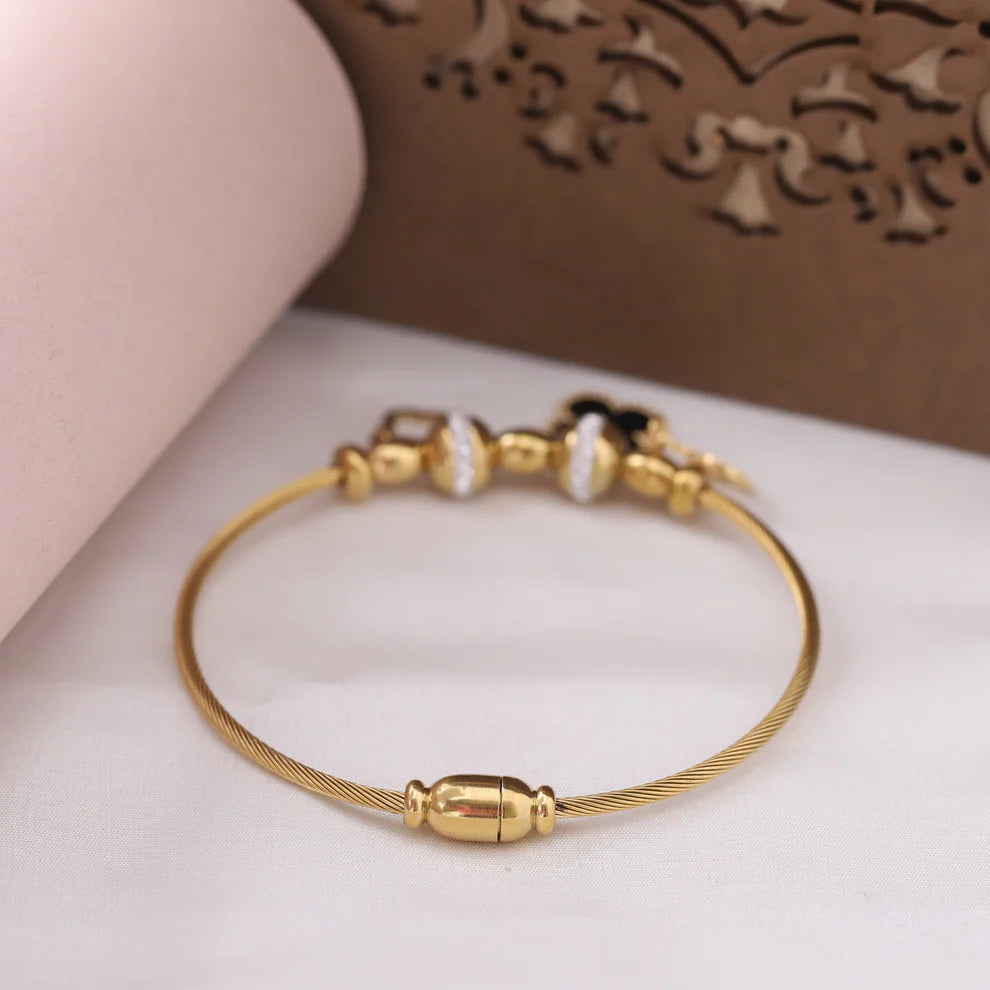 ZAISHA 18K Gold Plated Black Bracelet