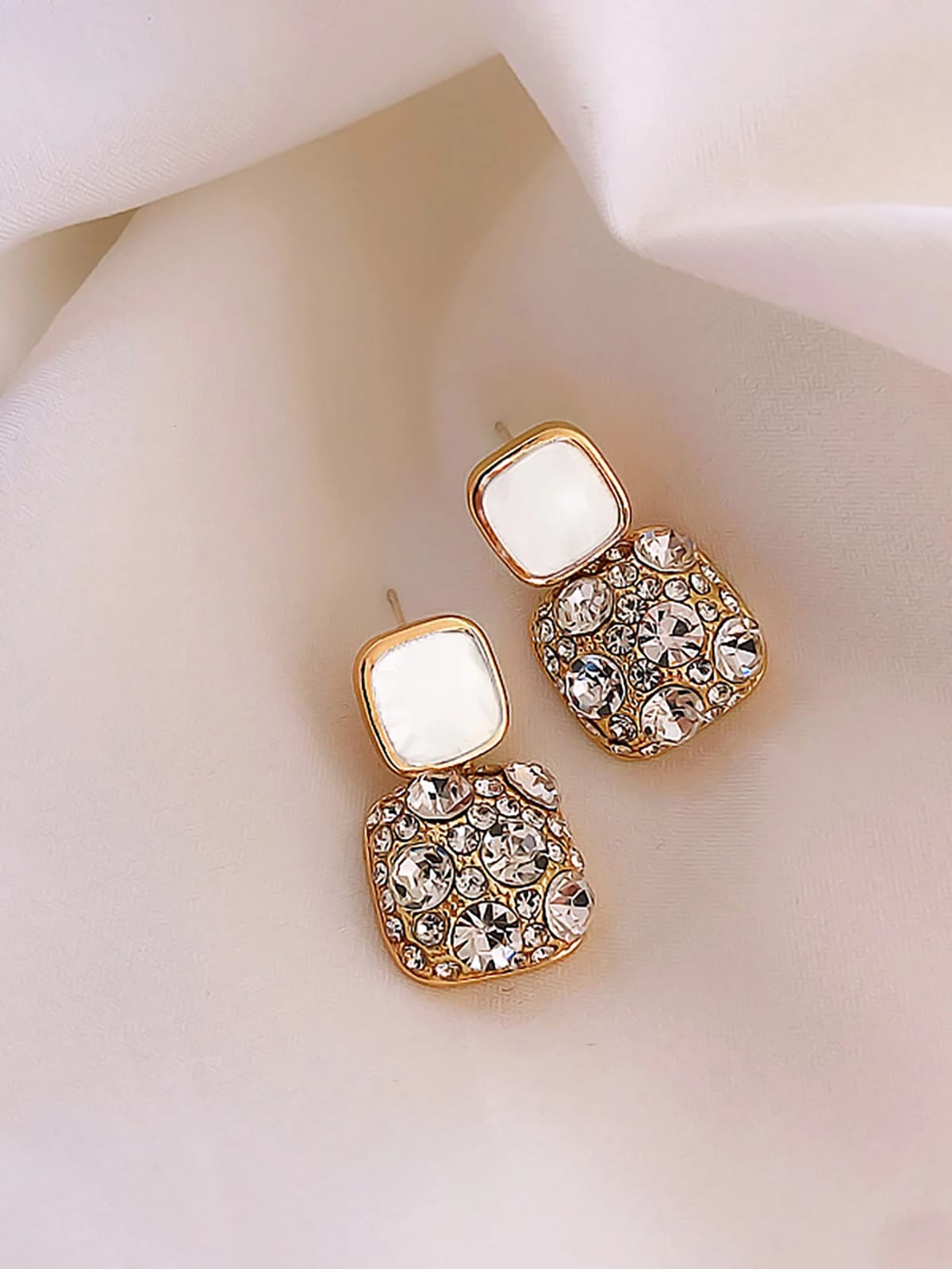 Levisha Earrings