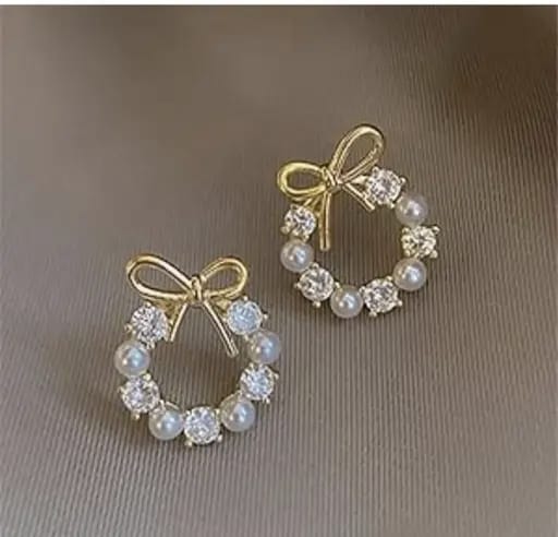 Leafy Diamond Pearl studs