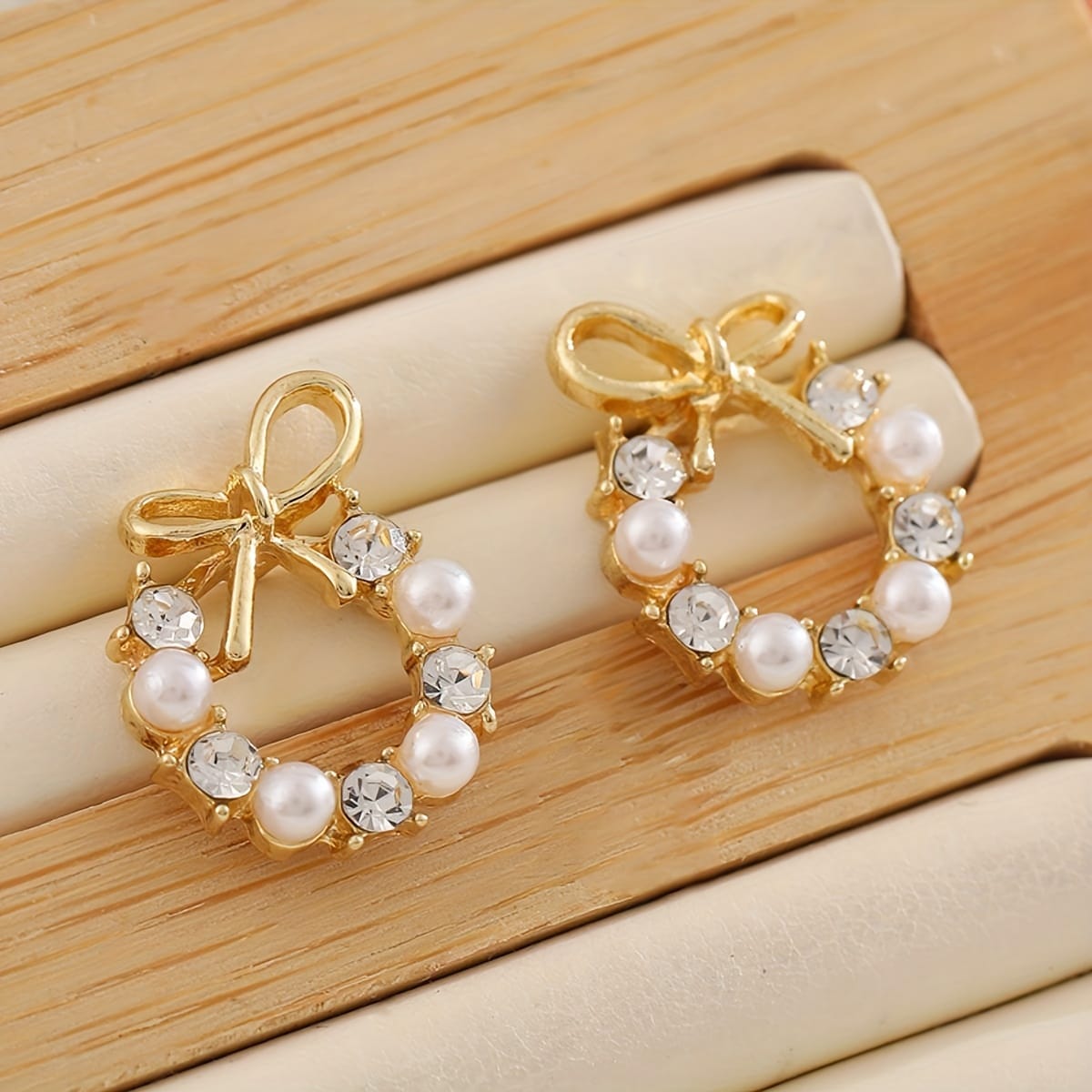 Leafy Diamond Pearl studs