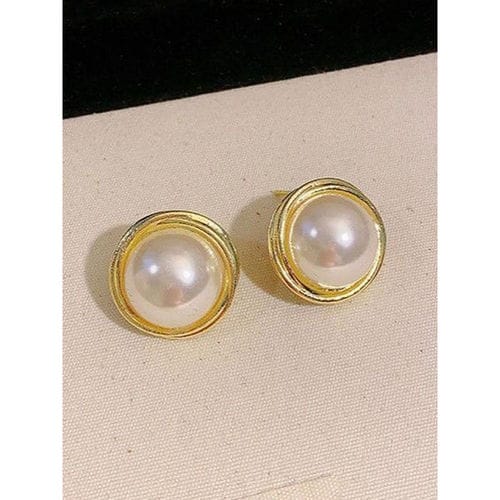 Freshwater Pearl Studs