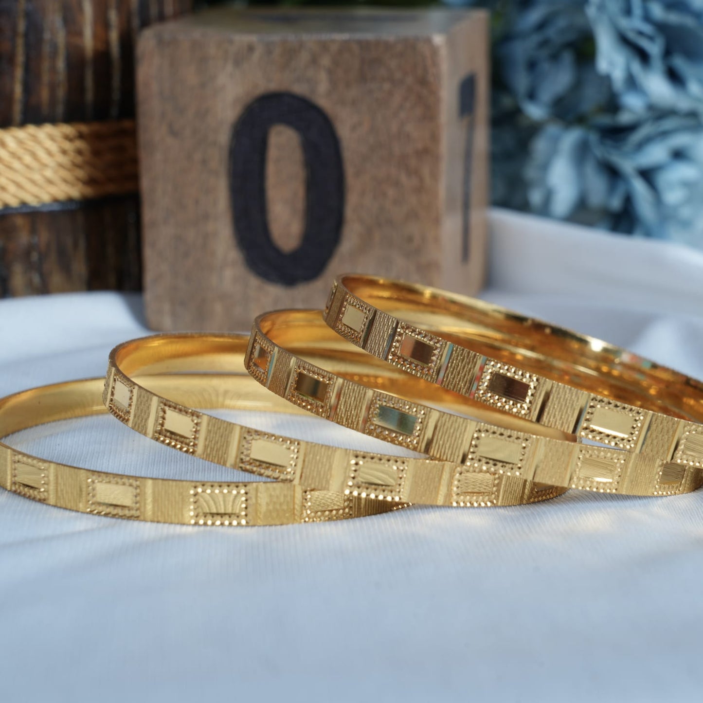 Roshni Bangle. (Set of 4)