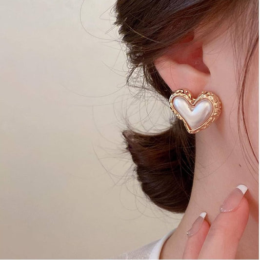 KRELIN Heart-Shaped Earrings