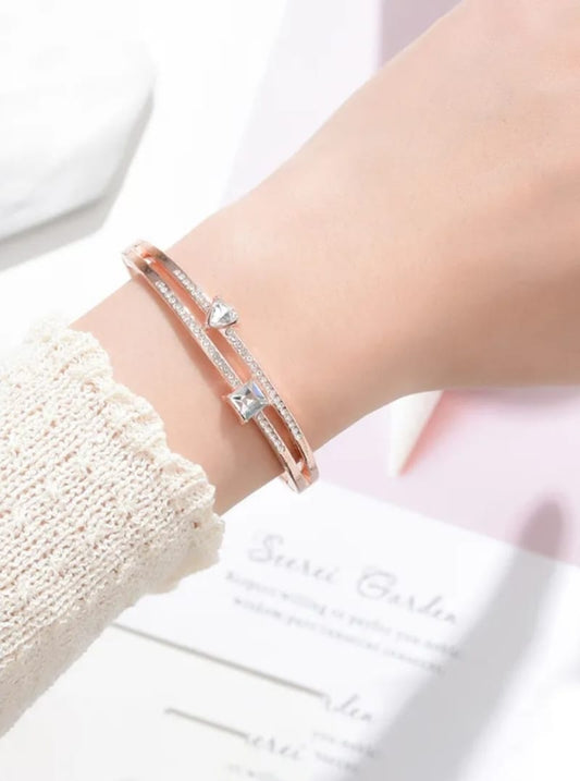 Rose Gold Plated Crystal Studded Bracelet