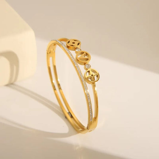 Classic Style Bracelet