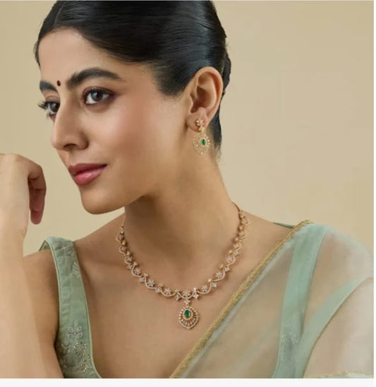 Silver Champagne Necklace Set