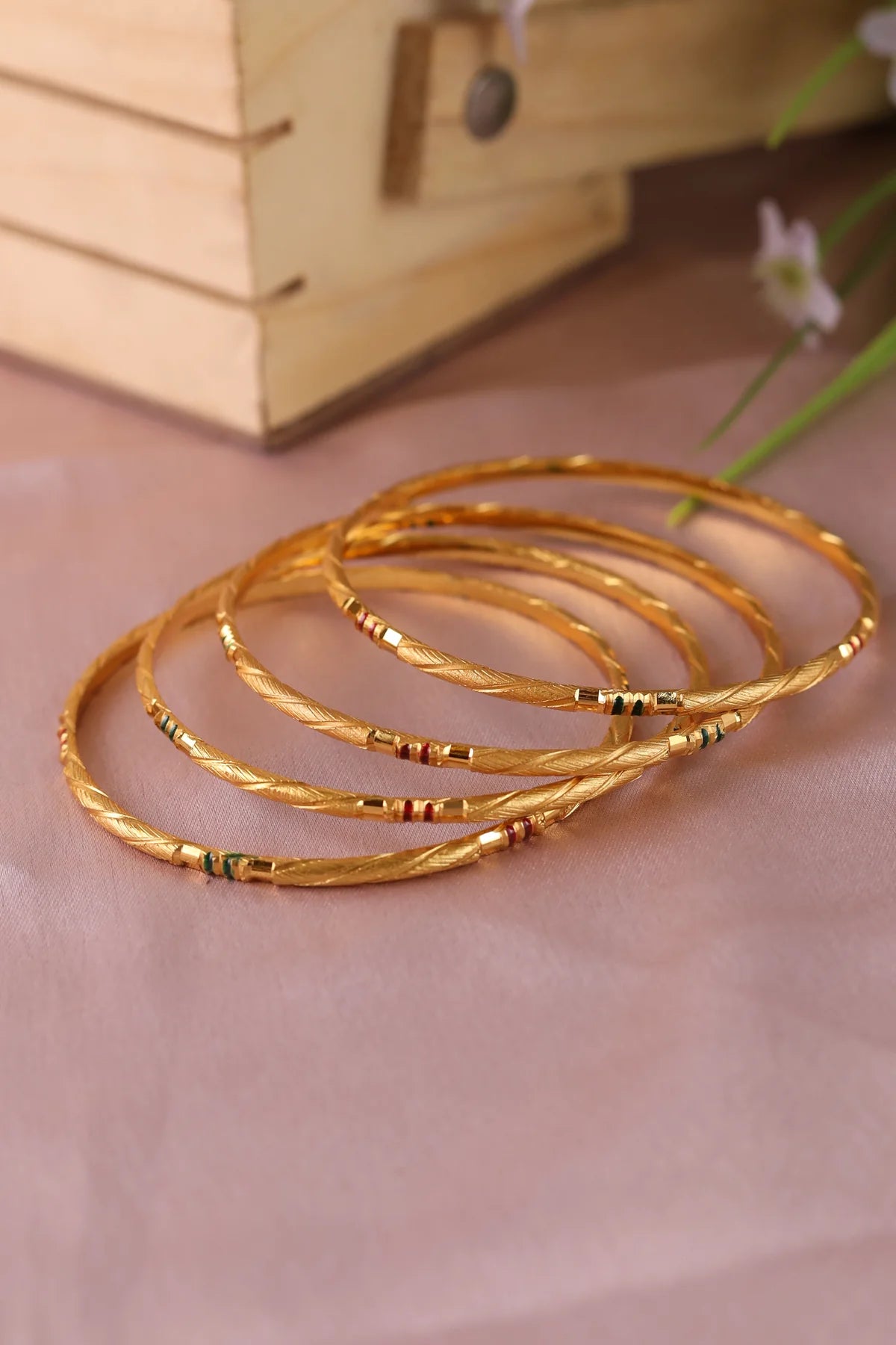 Sushmita Bangle (set of 4 )