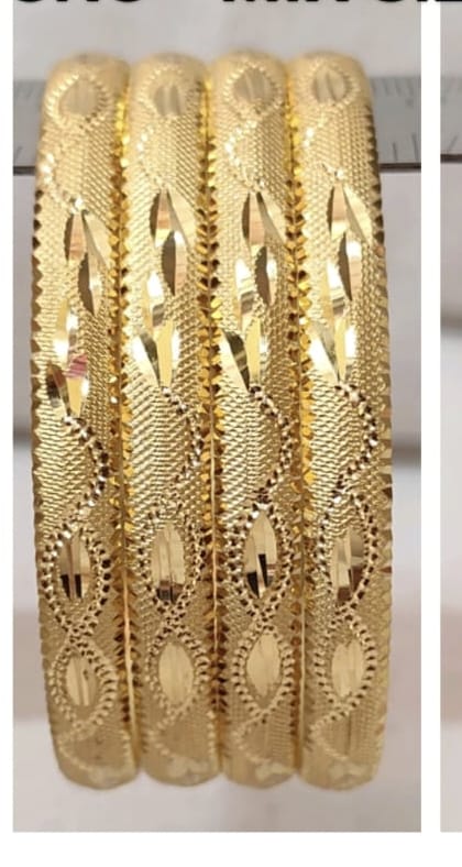 Harvi Bangle ( Set of 4 )