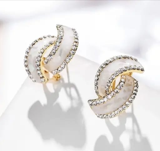 Minimal Studs