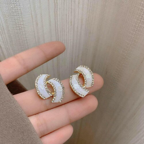 Minimal Studs