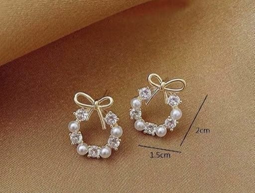 Leafy Diamond Pearl studs
