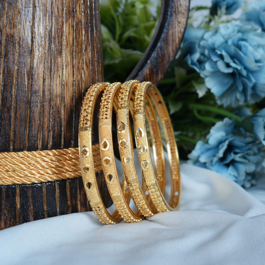 Veena Bangle. (Set of 4)