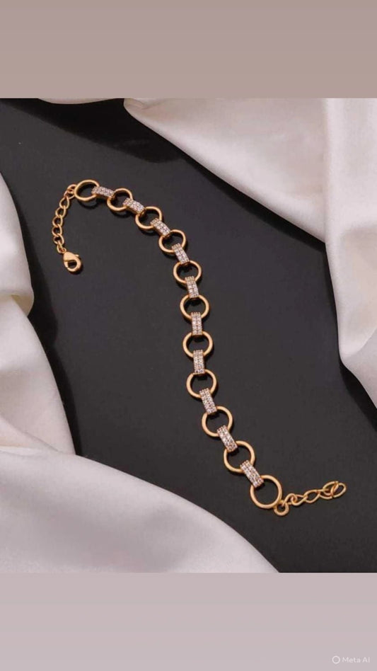 Gold-Plated Circle Link Bracelet with CZ Detailing