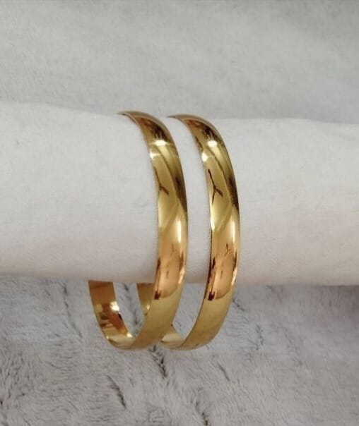 Radhika Bangle. (Set of 2)